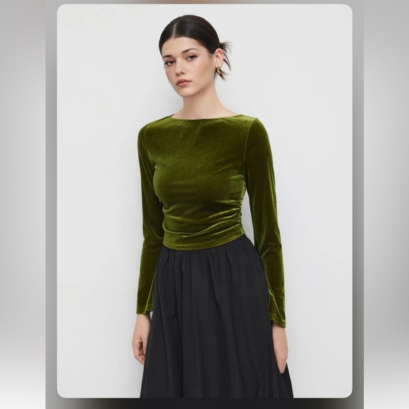 Cider Tops - Cider VELVET BOAT NECK SOLID RUCHED LONG SLEEVE CROP TOP UY10-16 M